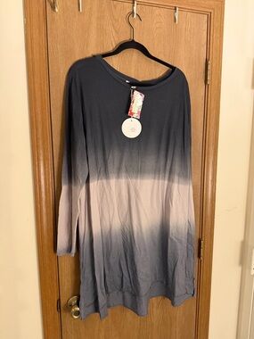 Umgee Ombre Long Sleeve Tunic - Navy to Light Gray